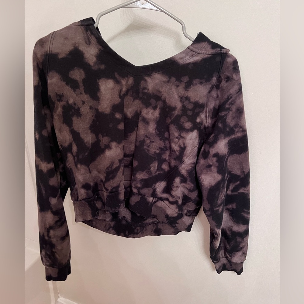 BB Dakota Cropped Tie-Dye Hoodie